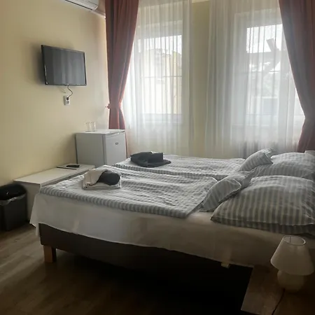 Aldos Panzio 3*