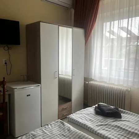 Aldos Panzio 3*