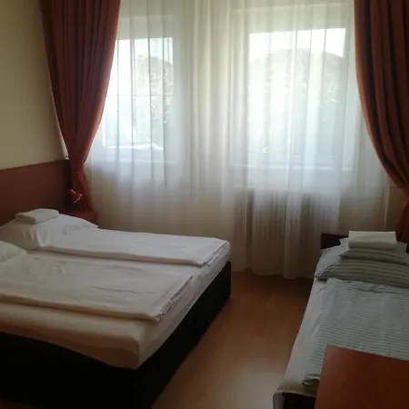 Aldos Panzio 3*