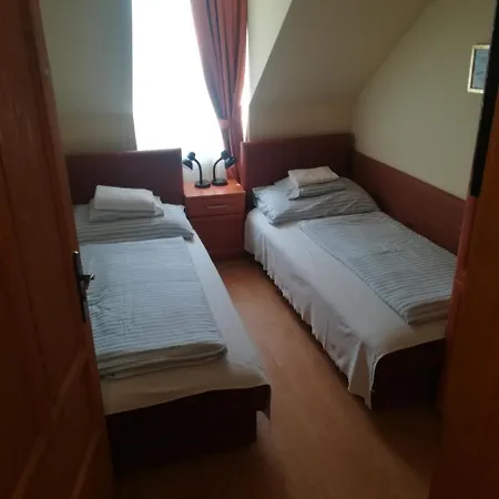 Aldos Panzio 3*