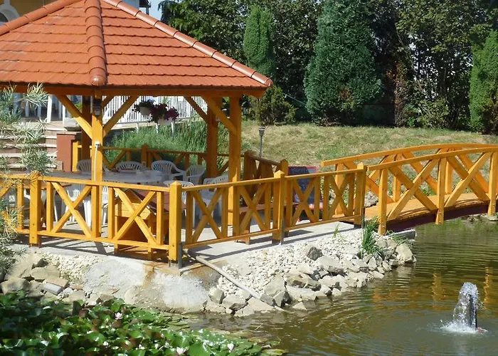 áldos Panzió 3*